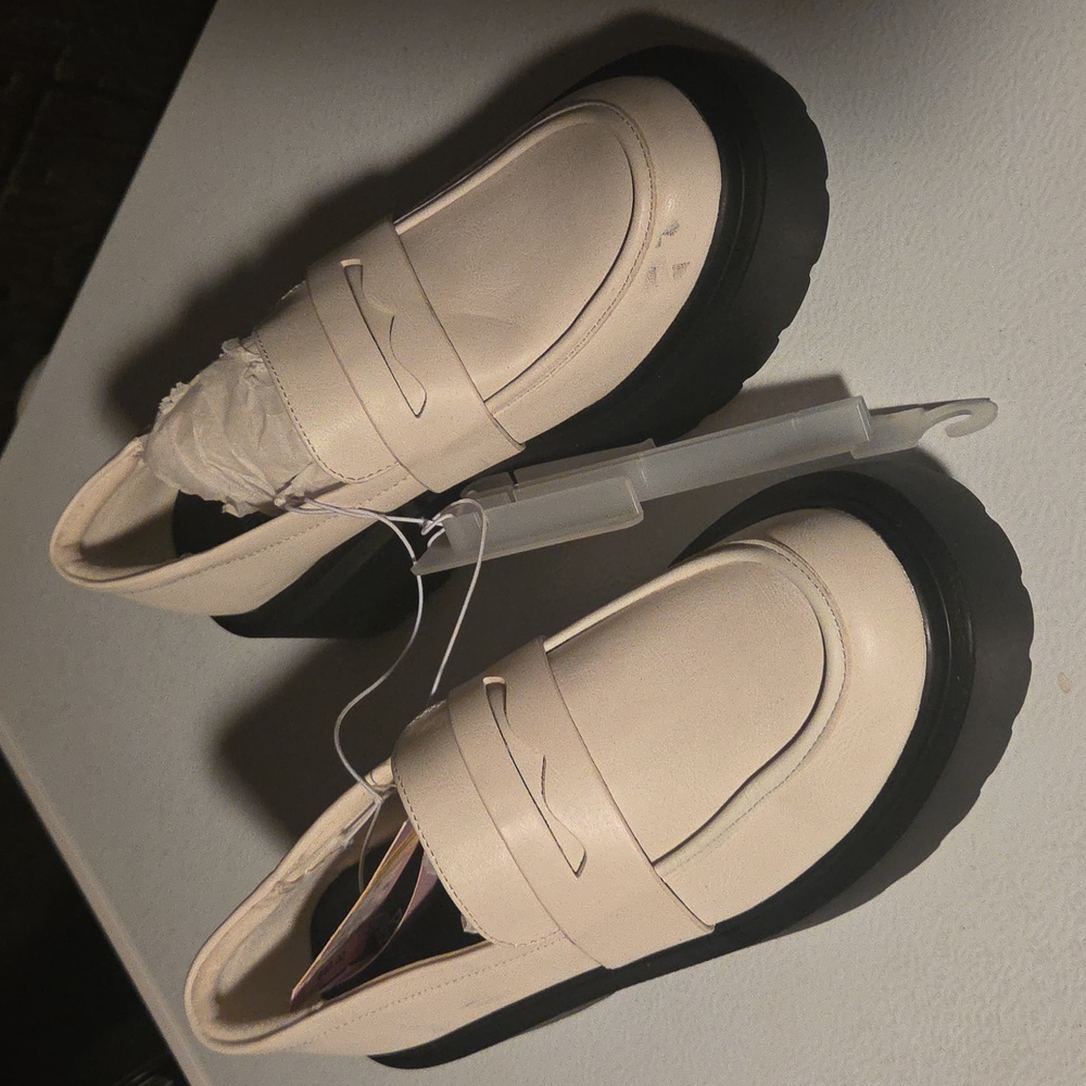 Wild Fable Cream Loafers with Black Soles